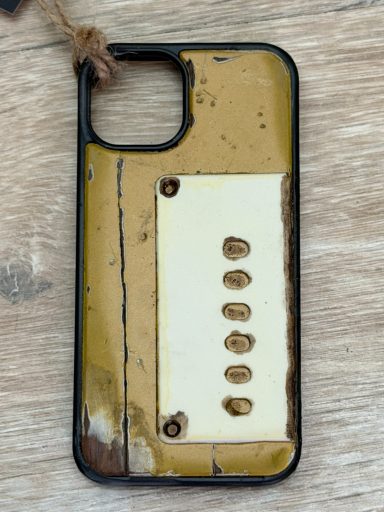 Fundas Móvil Relic