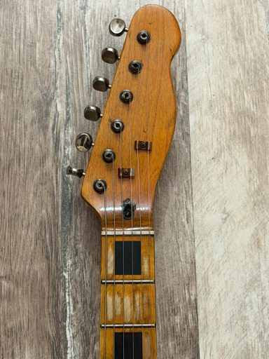 SQUIER THINLINE 70'S / CUSTOM AGED WHITE SQUIER THINLINE 70'S / CUSTOM AGED WHITE