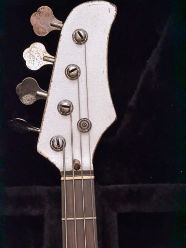 UNBRANDED PRECISION BASS / SILVER SPARKLE