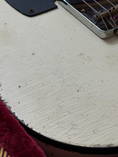 DESTROY VINTAGE TELECASTER / VINTAGE AGED WHITE + BINDING DESTROY VINTAGE TELECASTER / VINTAGE AGED WHITE + BINDING
